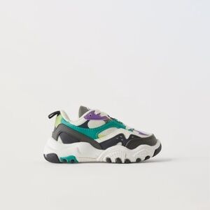 NWT ZARA little kids shoes size 5.5 (5.1 inches)